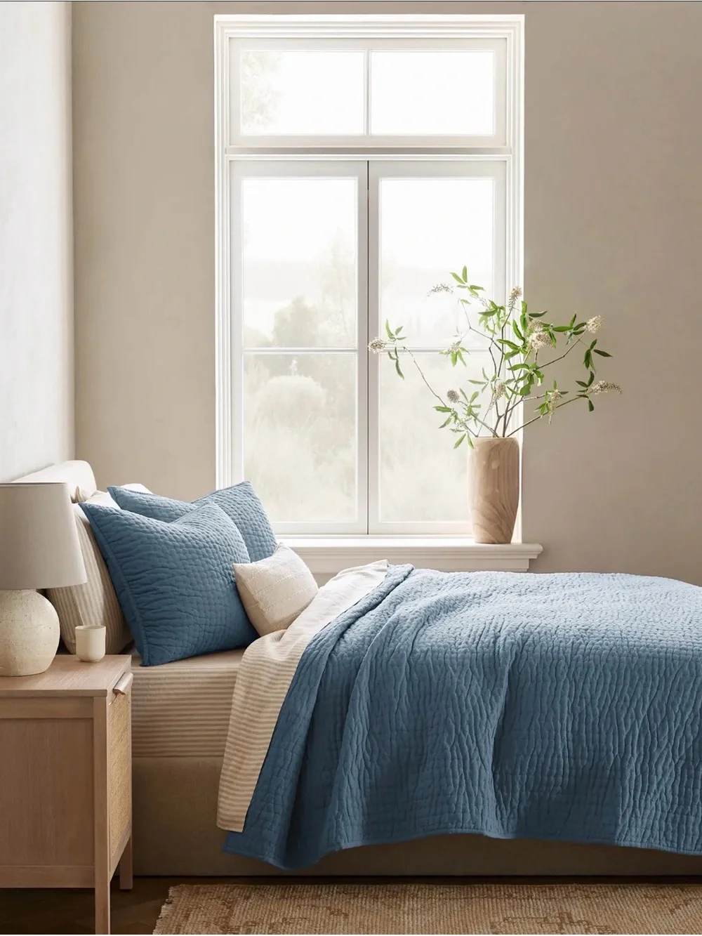 Quince European Linen and Cotton Stitch Quilt in Glacier Blue Full/Queen
